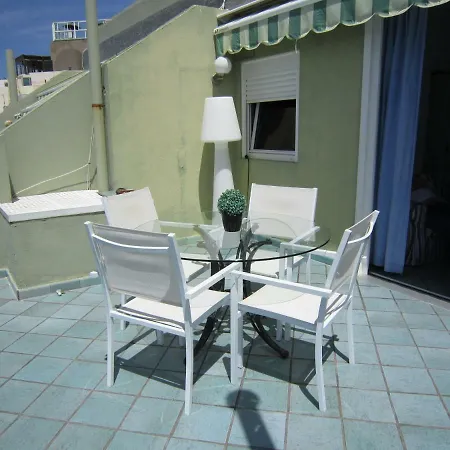 Apartment Atico En Primera Linea Canteras Las Palmas / Gran Canaria