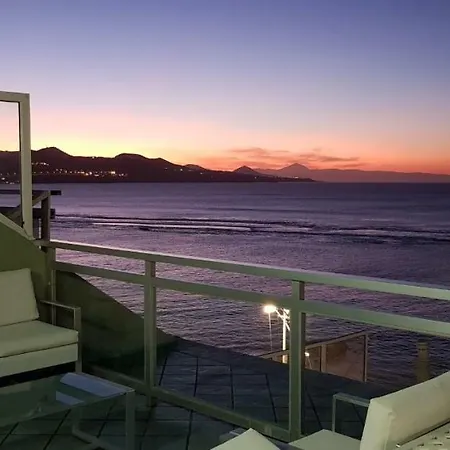 Apartamento ático En Primera Linea Canteras Las Palmas de Gran Canaria